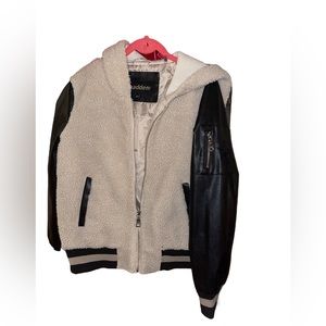 NWOT Steve Madden Sherpa and leather jacket.
